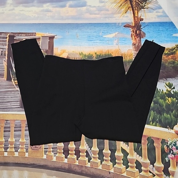 Lysse Zippered Ankle Pants Size‎ Medium - Picture 5 of 5
